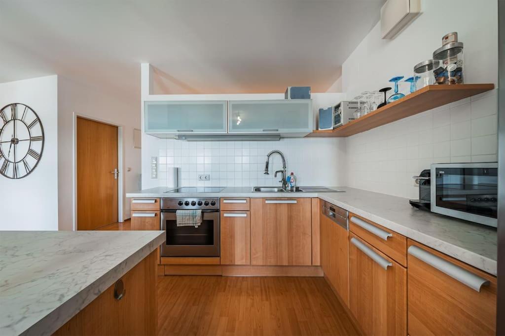 Apartment Spektakulaeres ✩ 7. Stock ✩ Kostenlose Parkgarage Wien